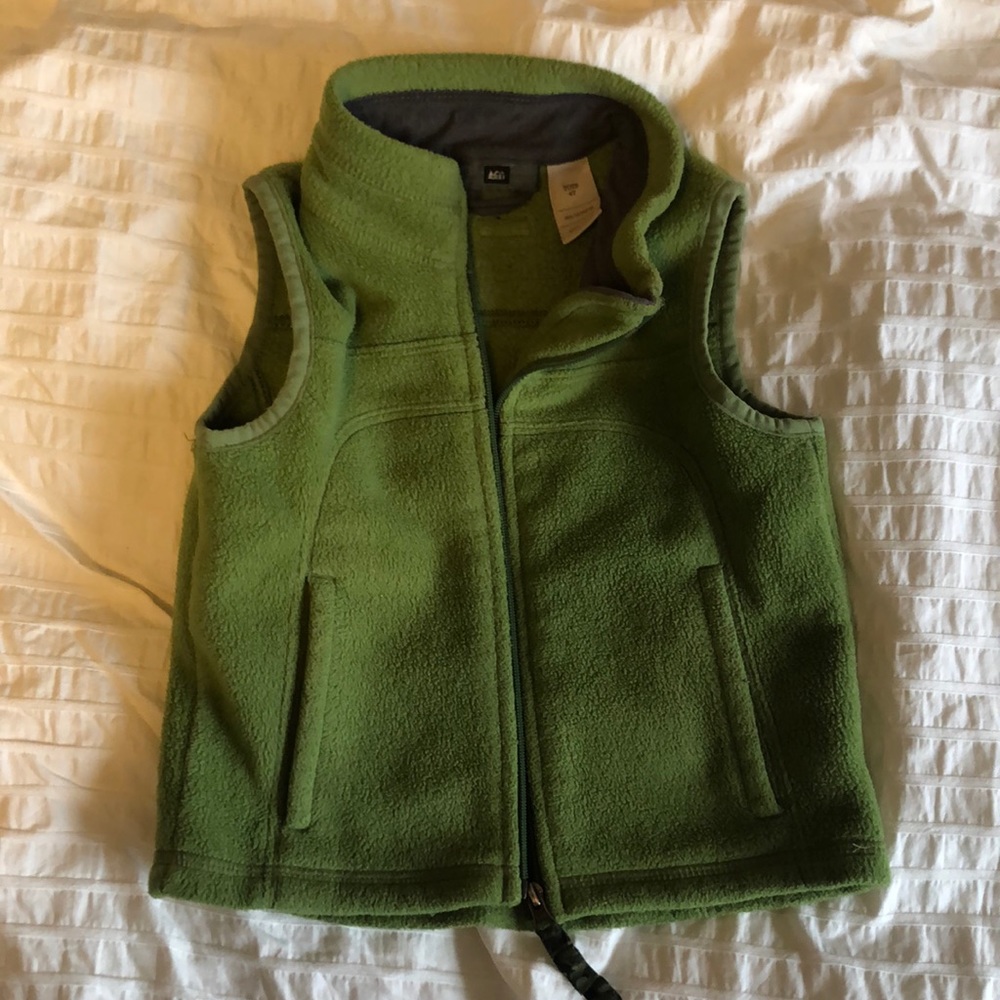 Rei toddler fleece zip vest